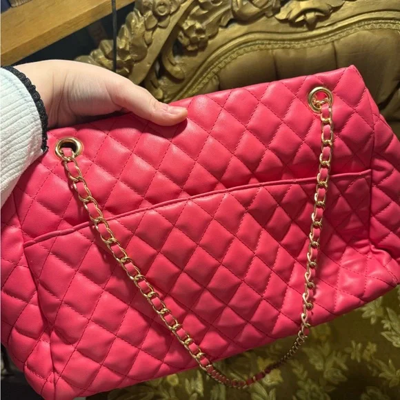 Pink Quilted Women's Bag - Picture 4 of 7